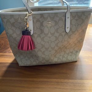 COPY - Coach tote